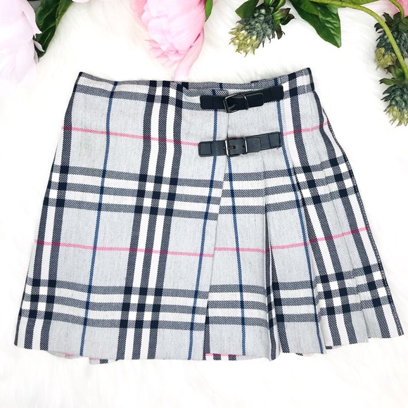 Burberry Other - BURBERRY Grey Plaid Pleated Leather Buckle Skirt
